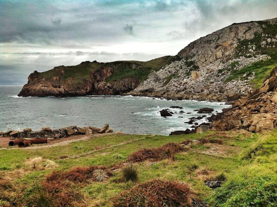 Rozando El Mar En Puerto Calderon Сантильяна-дель-Мар Экстерьер фото
